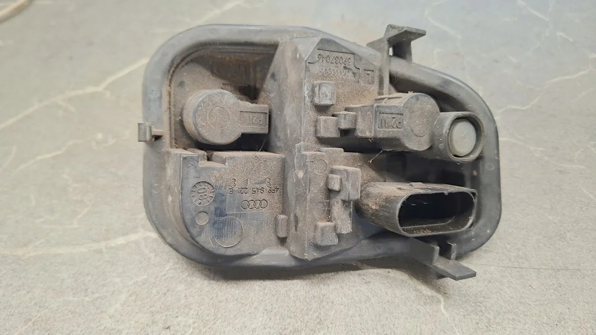 Rückleuchte links Audi A6 C6 Kombi image 4