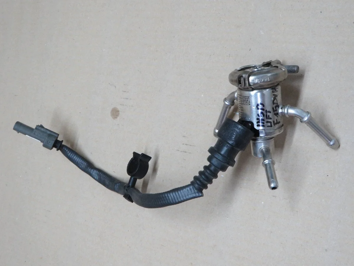 Injetor Opel Insignia B 1.5 CDTI 55508540