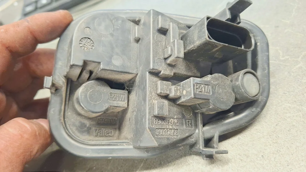 Audi A6 C6 Rückleuchten Einsatz 89036915 image 6