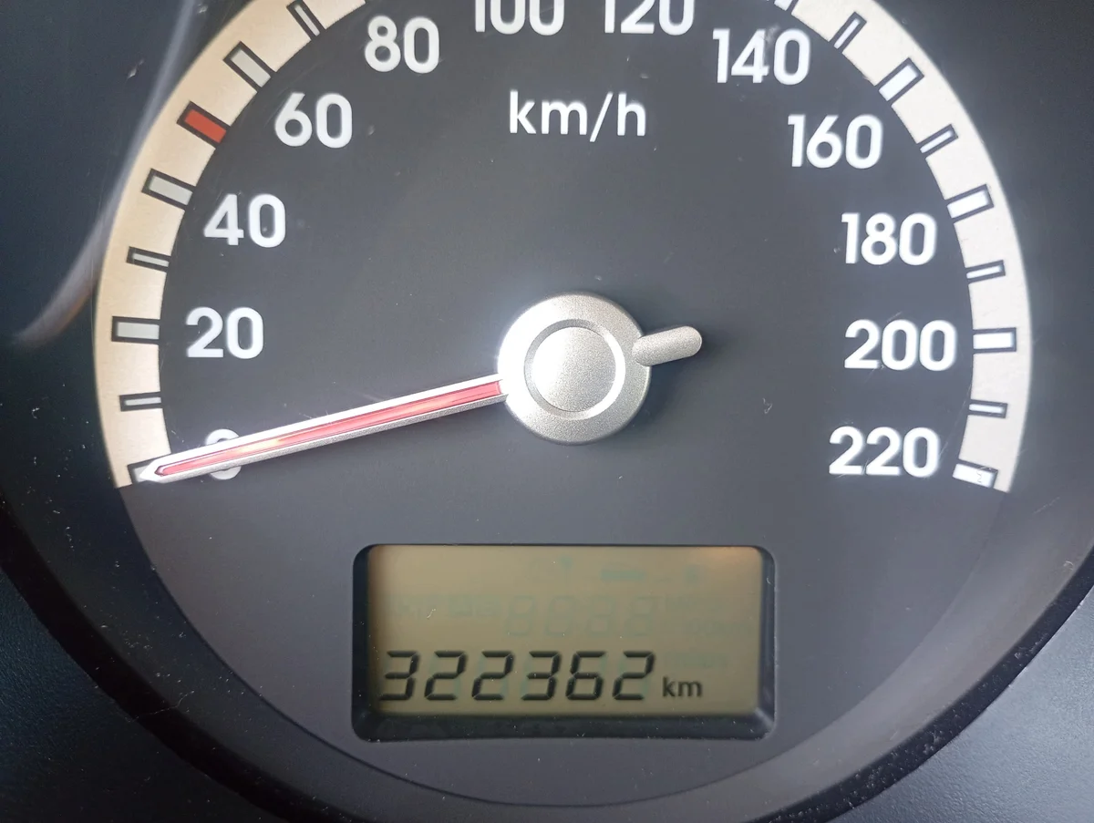 Kia Sportage II Kombiinstrument 2.0 16V image 4
