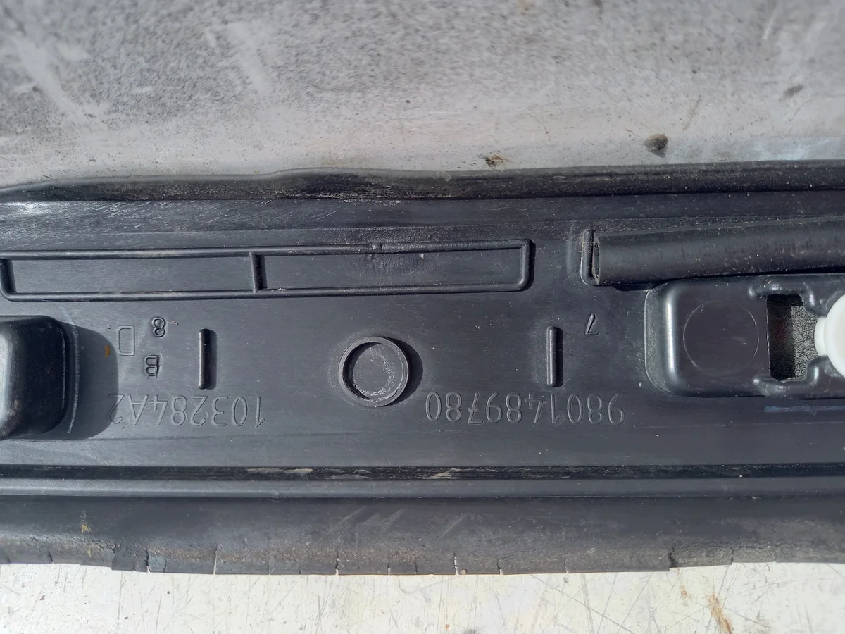 Listello parabrezza Citroen C4 Picasso II 9801489780 image 10