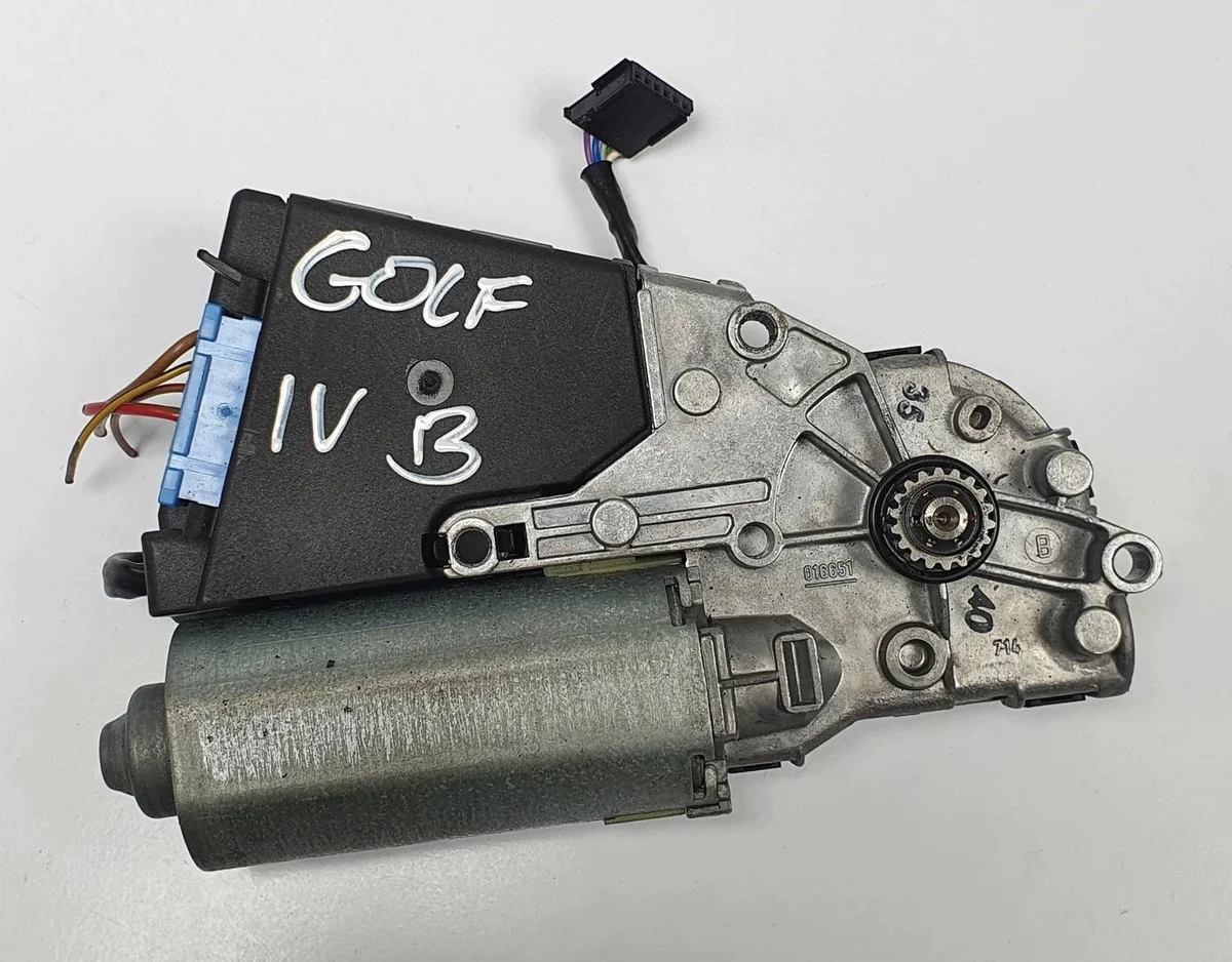 Module moteur toit ouvrant VW Golf IV 1J6959591