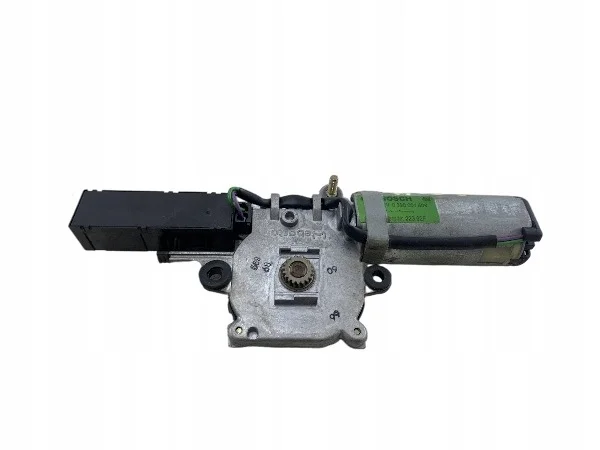 Mercedes W210 Motorkap Slot 2108202842