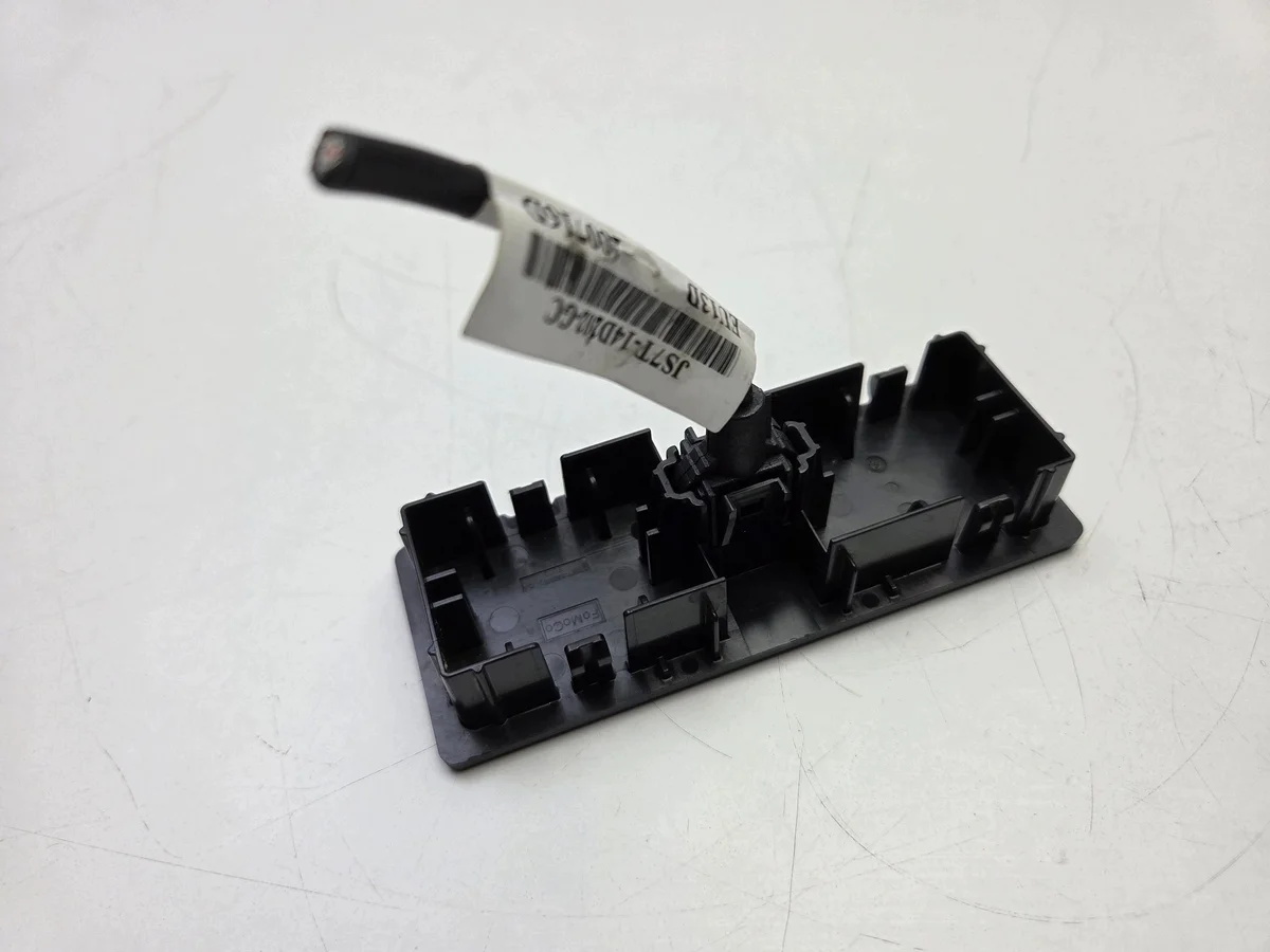 Ford Mondeo MK5 USB-Buchse CM5T-044K62-CA image 5