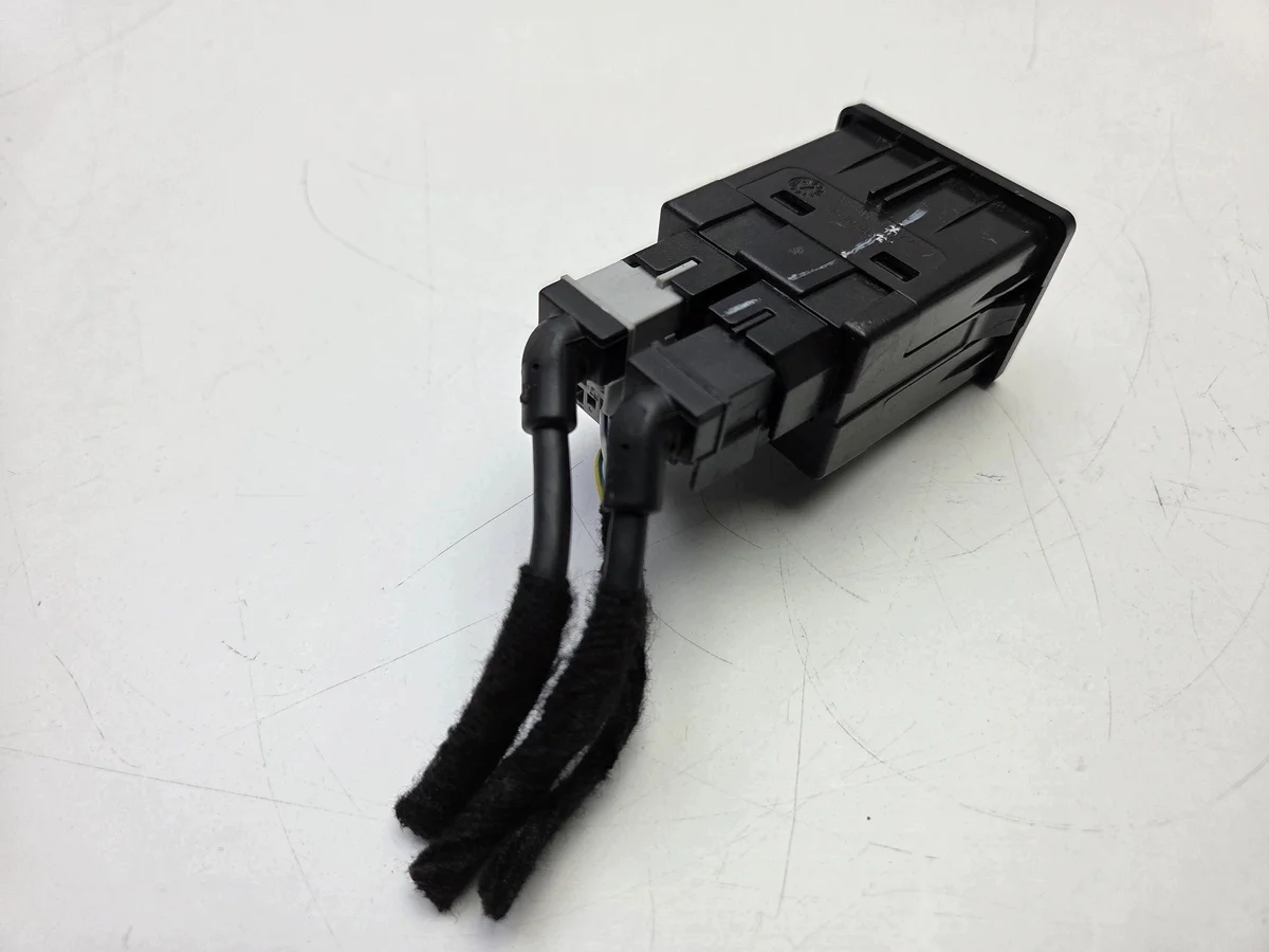 USB-Buchse Ford Mondeo MK5 HS7T-14F014-AE image 5
