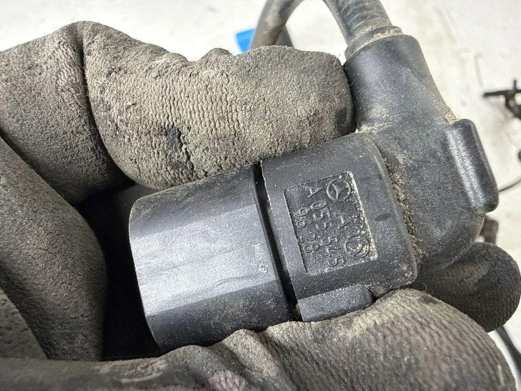 ABS sensor achter links Infiniti QX30 47900HG00A image 9