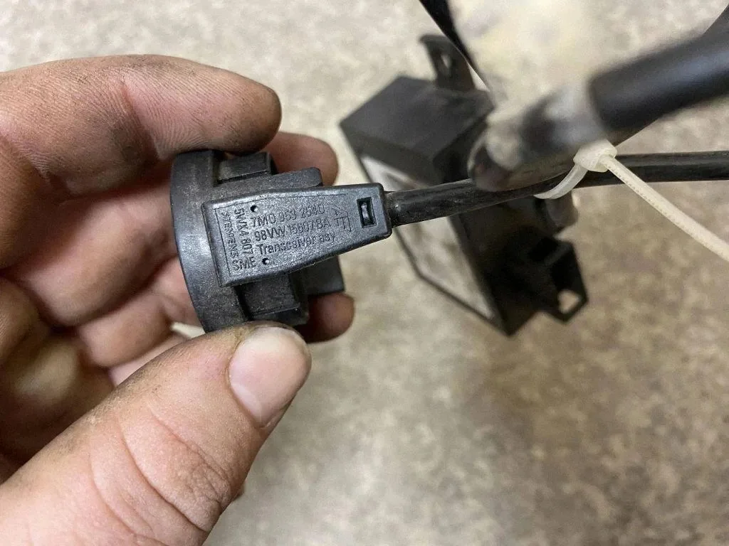 Volkswagen Sharan Antena / Lector / Anillo Inmovilizador 7M0953254D image 4