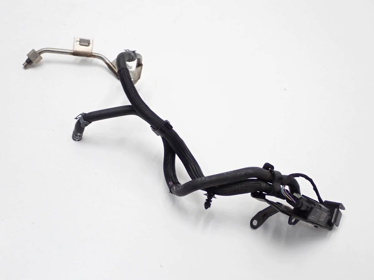 Audi A5 II F5 2.0 TDI Abgasdrucksensor 04L906051R thumbnail 1