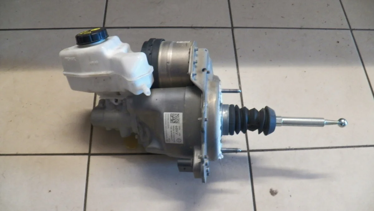 Brake Booster Pump VW Golf 8 1.5 TSI 5WB614105K