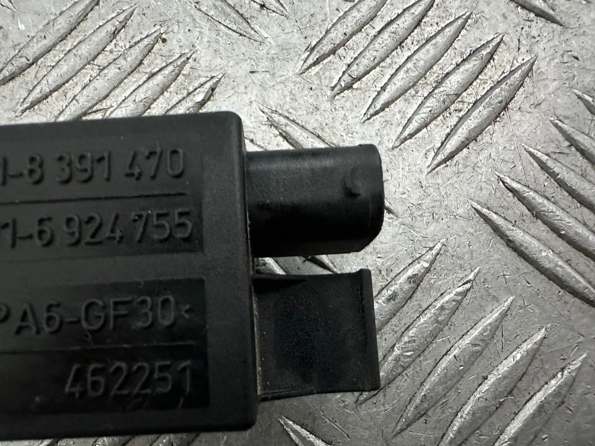 Sensor de calidad de aire BMW X5 E53 8391470 image 4