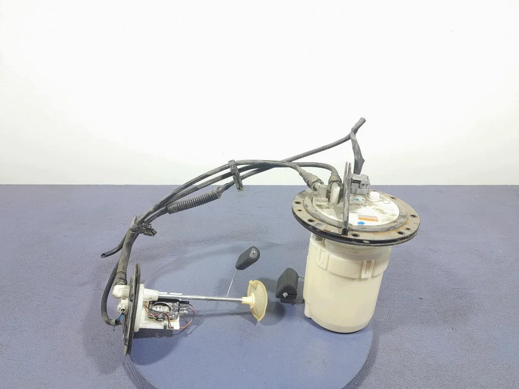 Polttoainepumppu Subaru Impreza 2.0B GH
