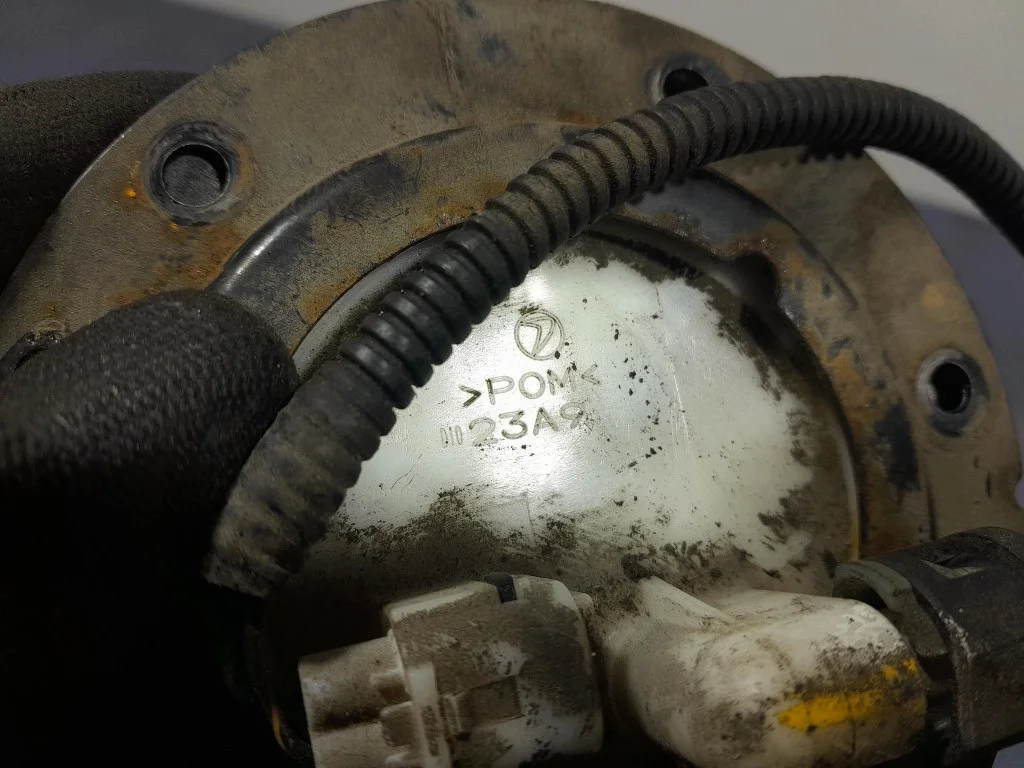 Pompe à carburant Subaru Impreza 2.0 B EJ204 image 5