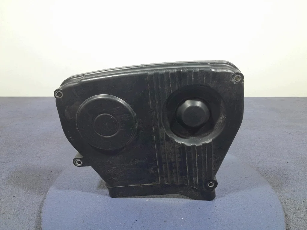 Subaru Impreza Abdeckung 13574AA094