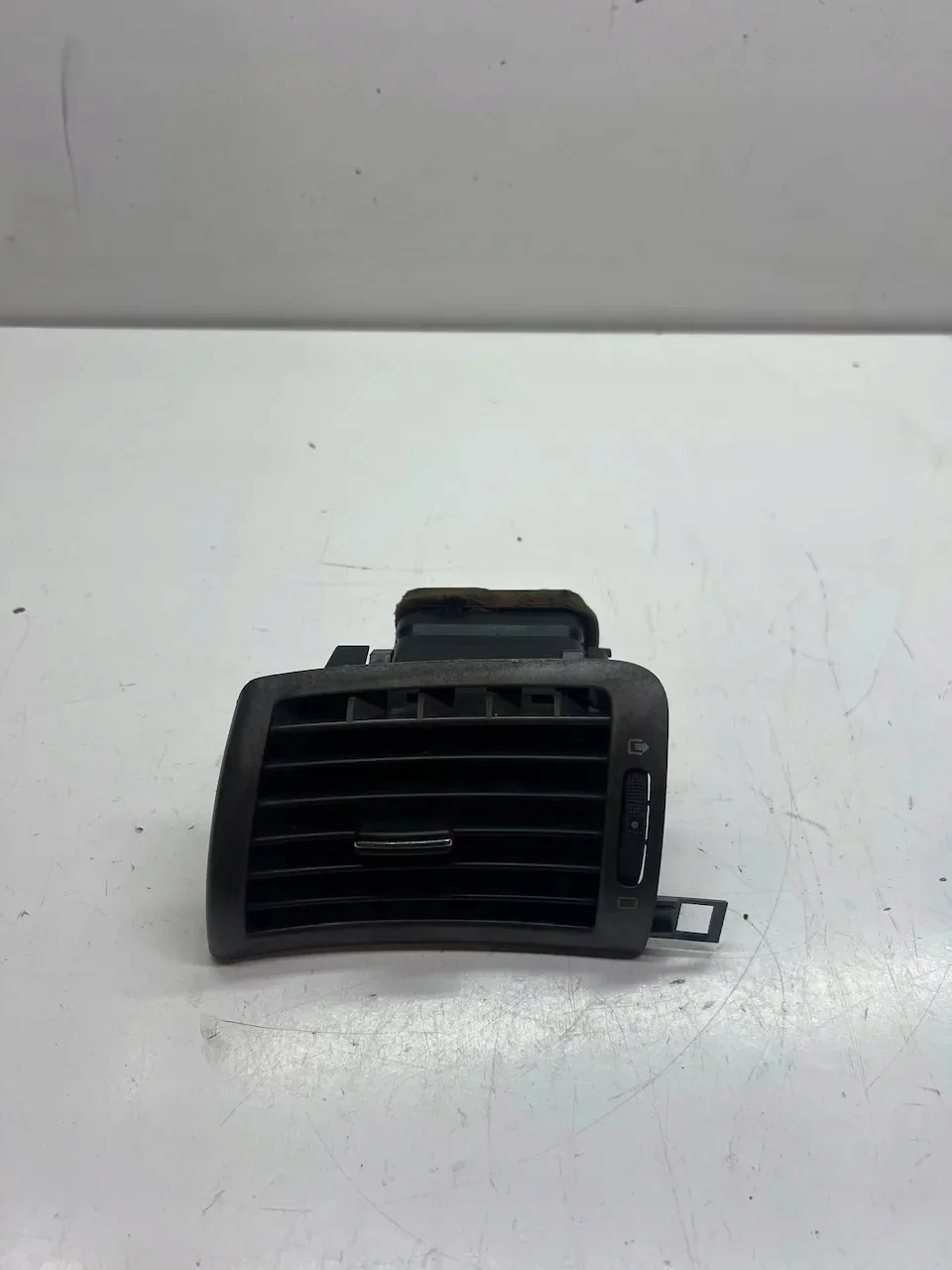 Luftdüsen Armaturenbrett Peugeot 407 9644589577