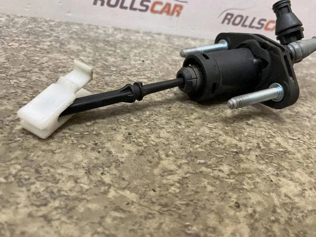 Cylindre d'embrayage Opel Astra J 55579998 image 5