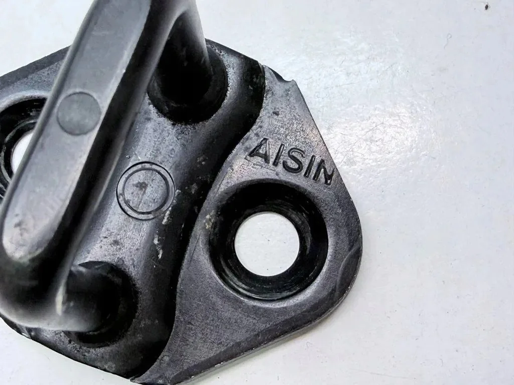 Fecho da mala Toyota RAV 4 6943048030 image 5