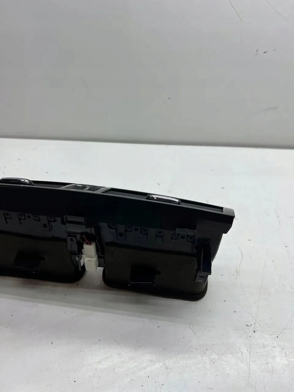 Lexus GS III Lüftungsdüse Mittel 5566030410 image 5