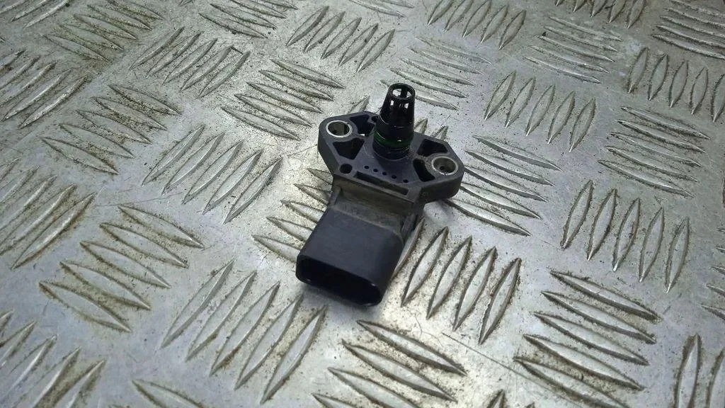 Porsche Cayenne MAP Sensor 038906051C image 3