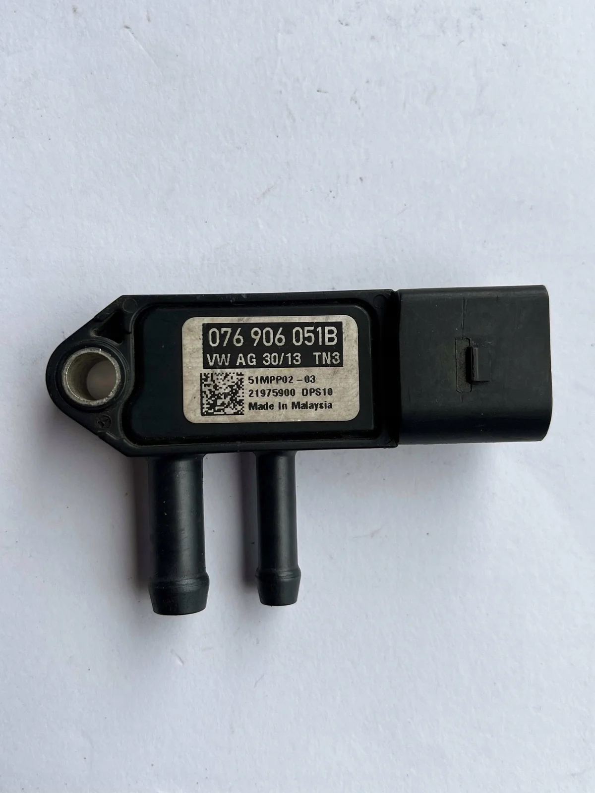 Sensor de Diferença de Pressão de Gases de Escape VW 076906051B