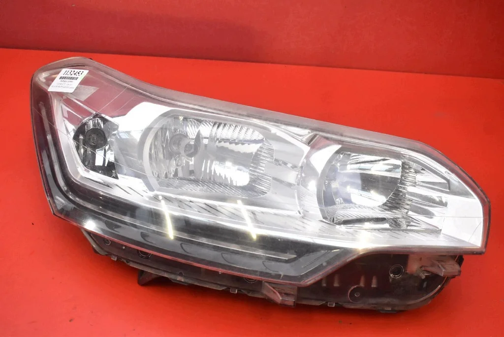 Citroen C5 Koplamp Rechts 9674397980