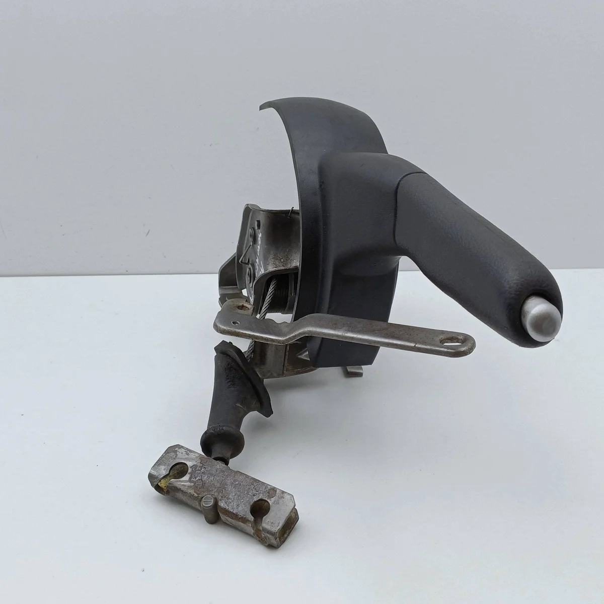 Handbremshebel Ford Mondeo MK III DRC128733 image 3