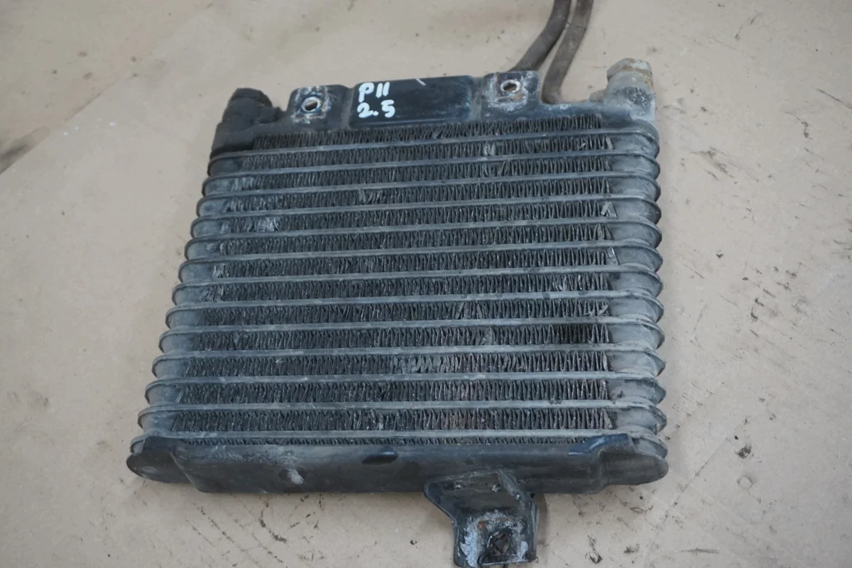 Mitsubishi Pajero II Ölkühler 2,5 TDi image 4