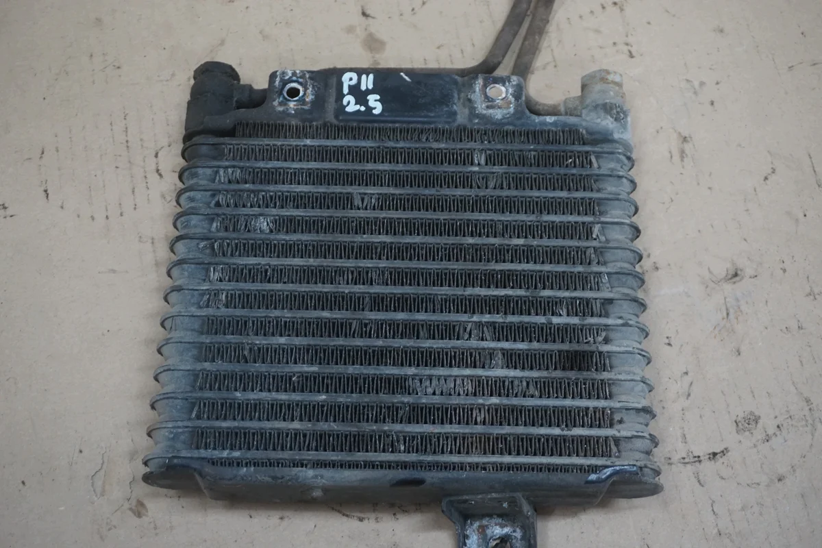 Mitsubishi Pajero II Ölkühler 2,5 TDi image 5