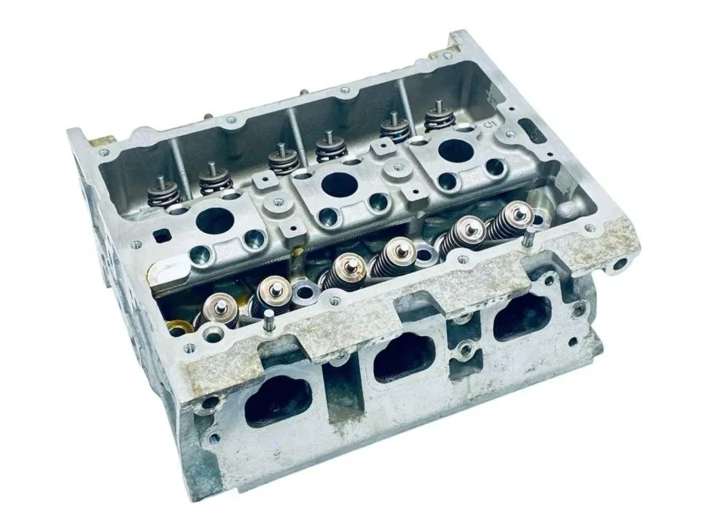 Moottorin sylinterikansi Volkswagen Up 04C103063N thumbnail 3