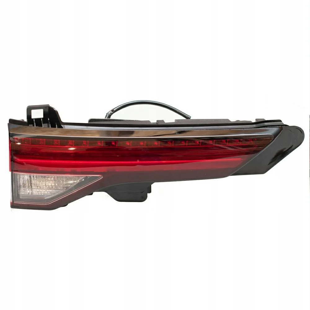 Mitsubishi Outlander 2023 Lampe Arrière Gauche image 2