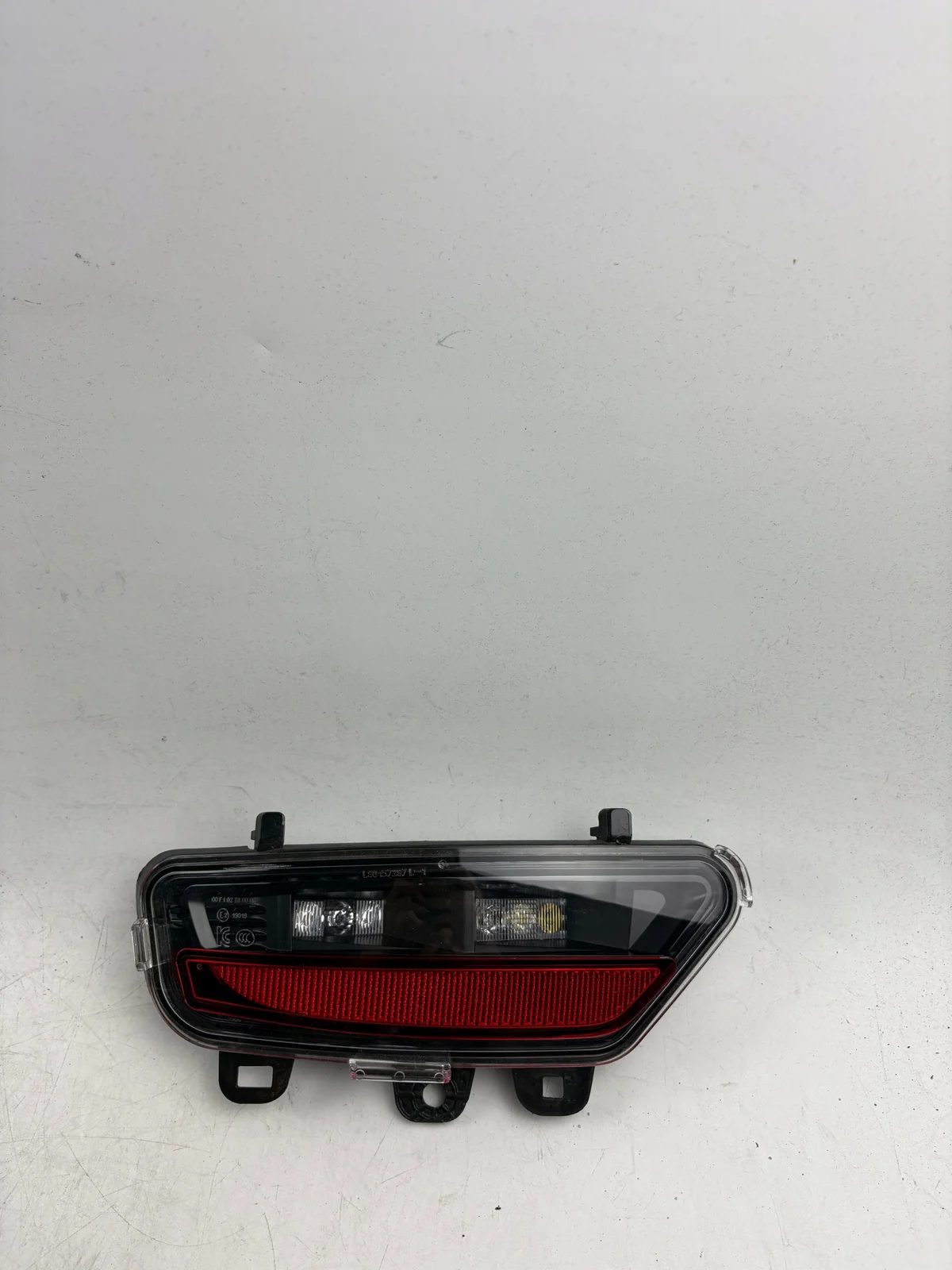 Dimljus bak Renault Captur II 265855239R