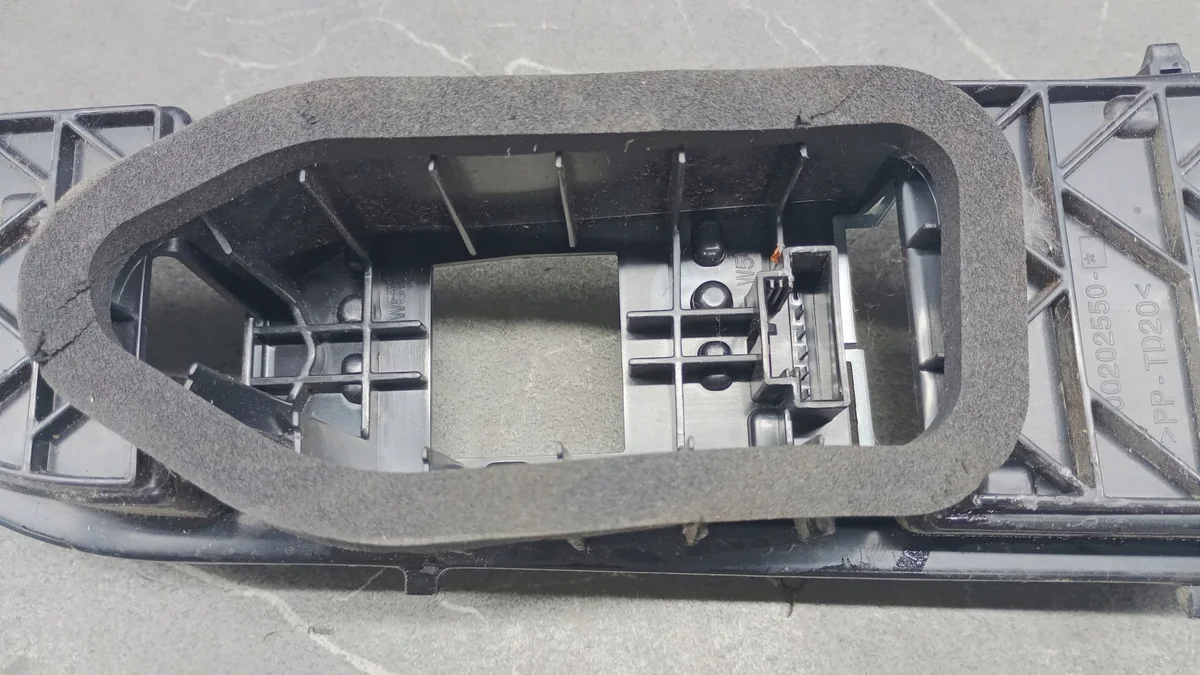 VW UP 1S Rückleuchten-Einsatz links, gebraucht image 7