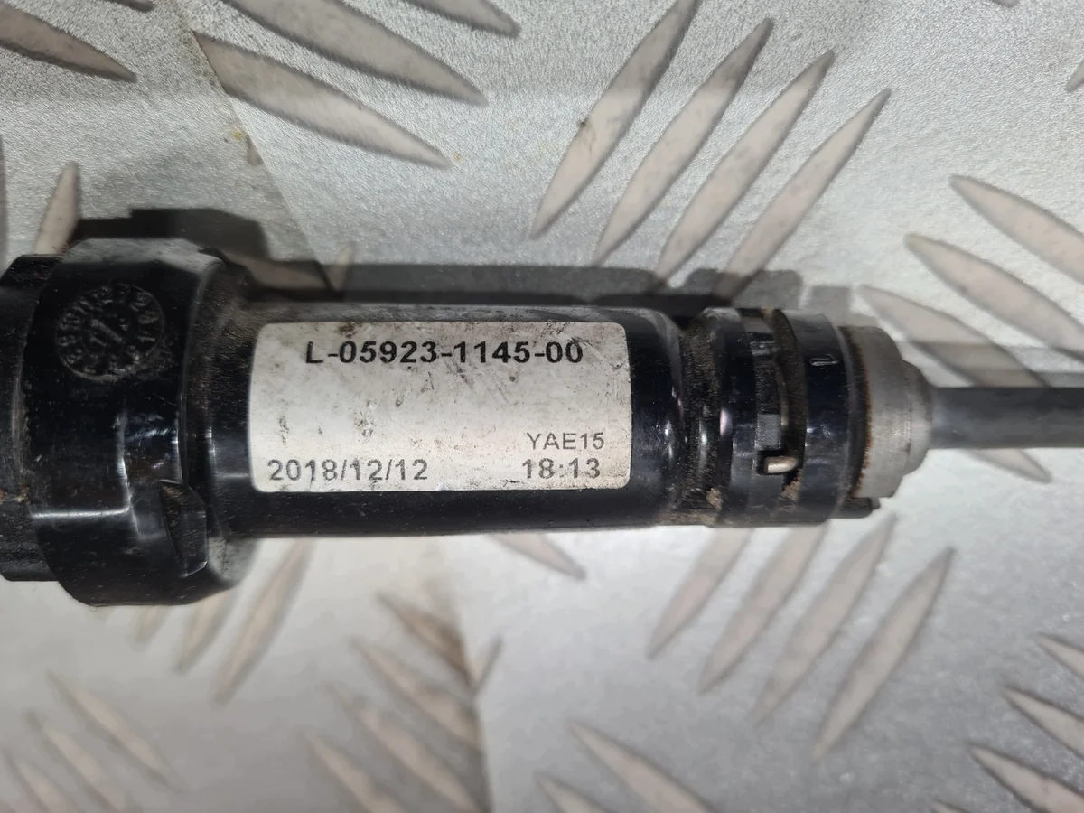 Tuyau d'embrayage Opel Astra K 55507216