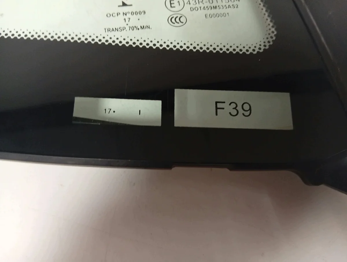 BMW X2 F39 takalasin oikea 51377420534 image 5