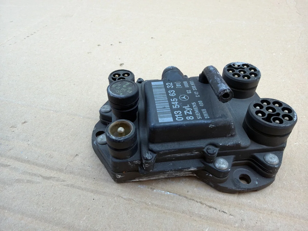 Mercedes Control Unit 0135456332 image 5