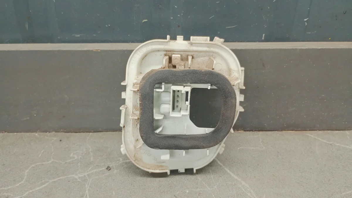 Baklykta Höger VW Golf Sportsvan 510945258