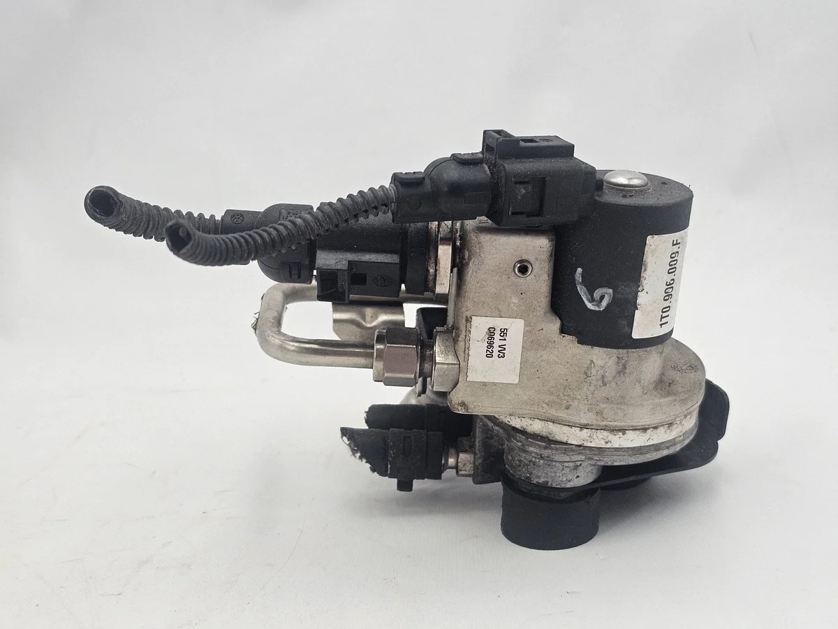 Regulador de Pressão VW Passat B7 1T0906009F image 3