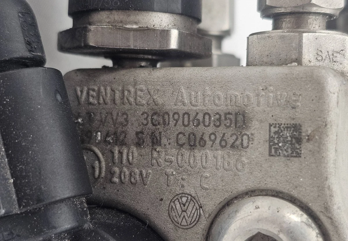 Regulador de Pressão VW Passat B7 1T0906009F image 7