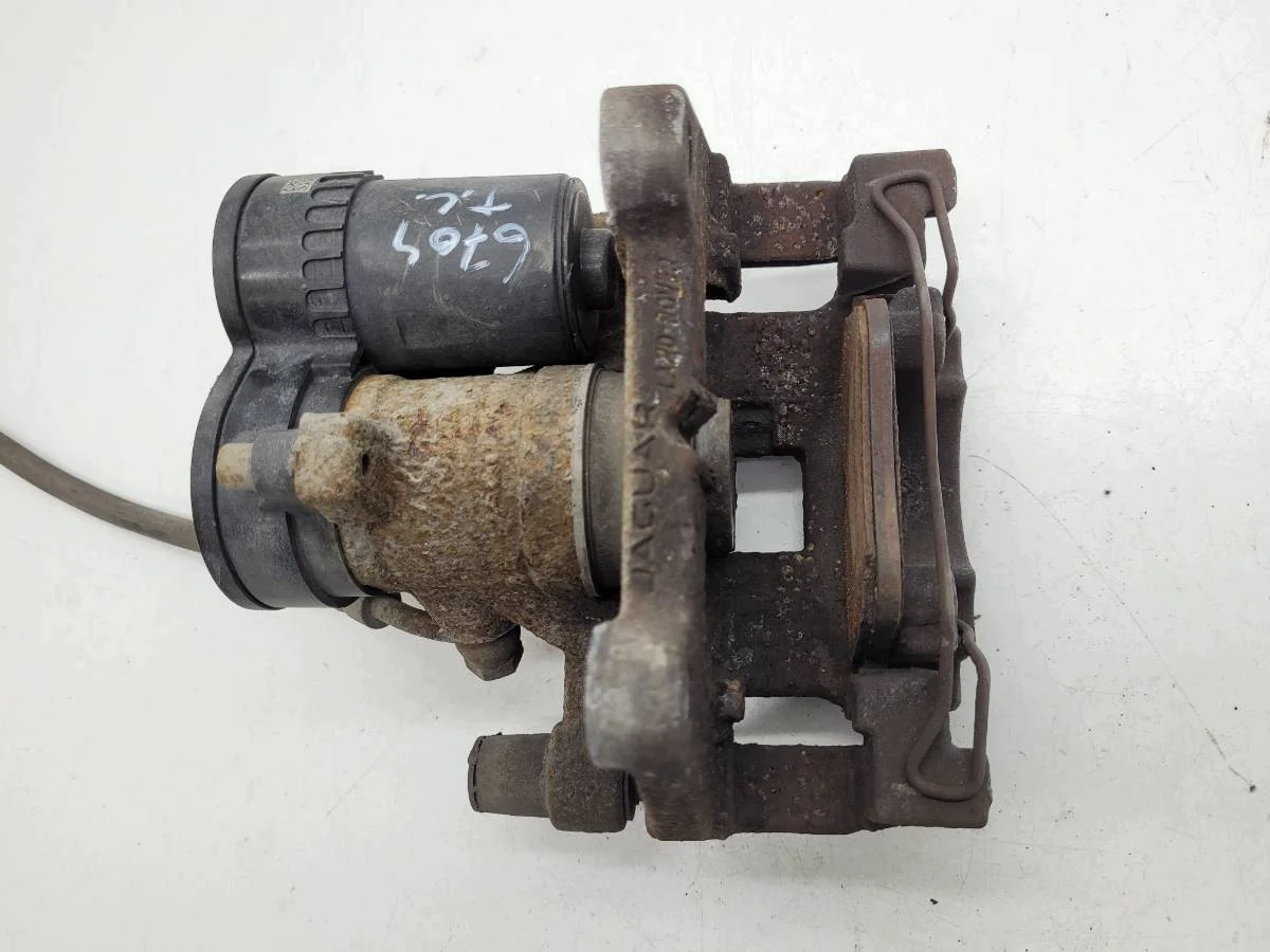 Jaguar XF II Bremssattel links hinten image 5