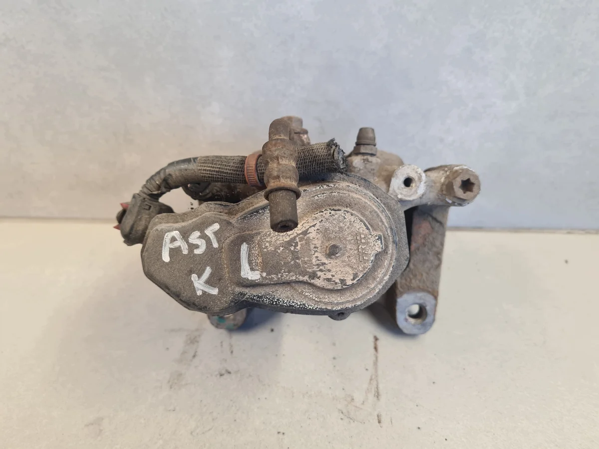 Opel Astra V K Bremssattel hinten links image 4