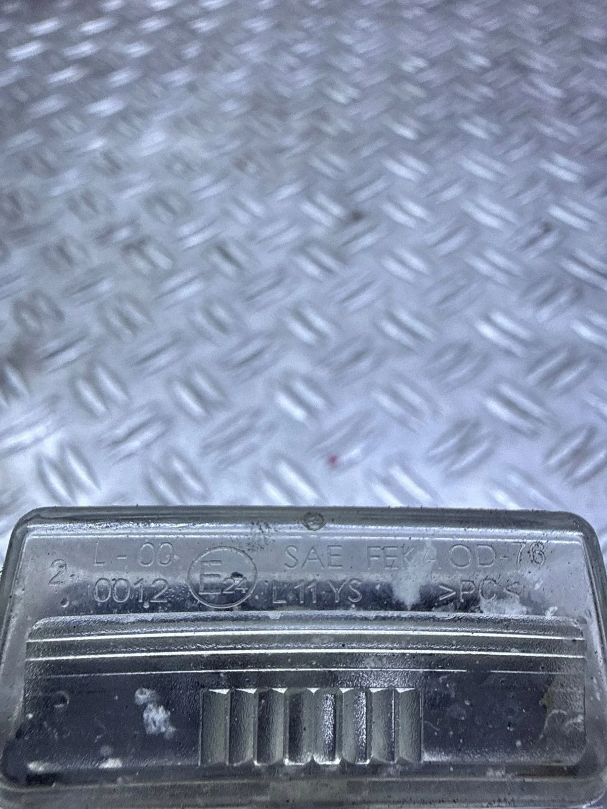Luz matrícula Toyota Yaris Cross 2023 OEM 0012 image 7