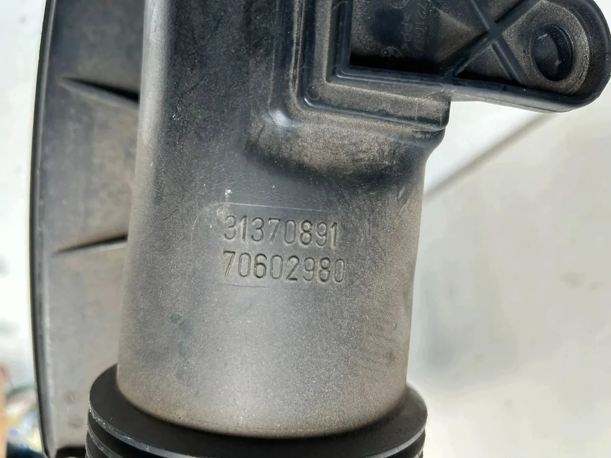 Luftintagsrör Volvo XC60 2457563 image 3