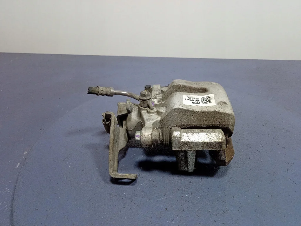Hyundai i30 III 1.0 T-GDI Bremssattel hinten rechts image 4