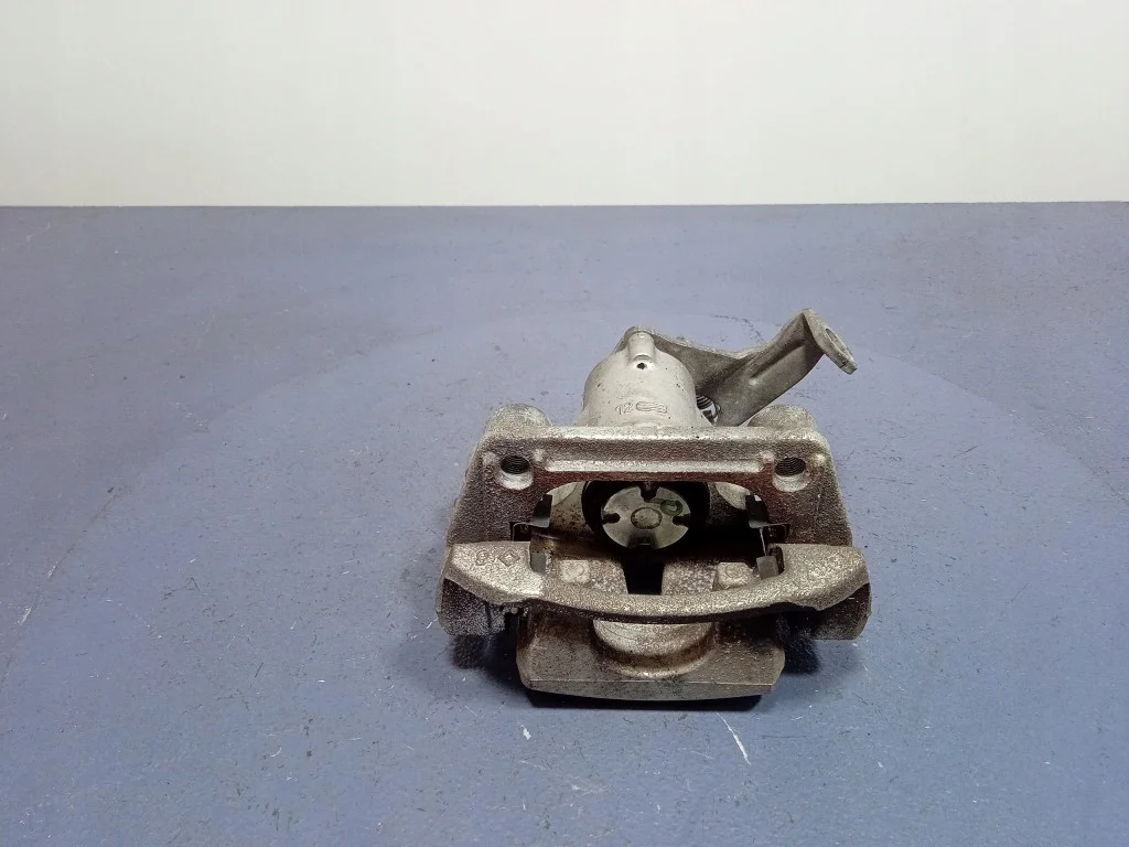 Hyundai i30 III 1.0 T-GDI Bremssattel hinten rechts image 5