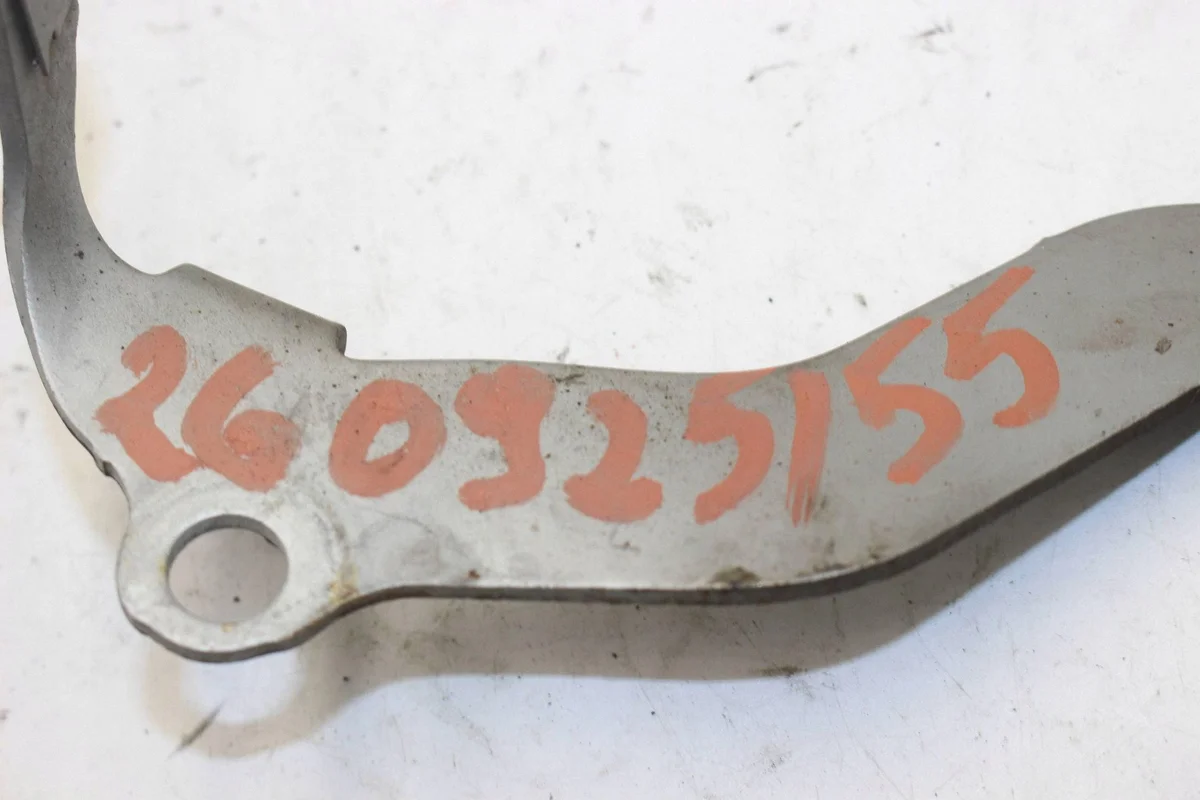 BMW 3 G20 G21 Auspuffhalter 8638232 image 3