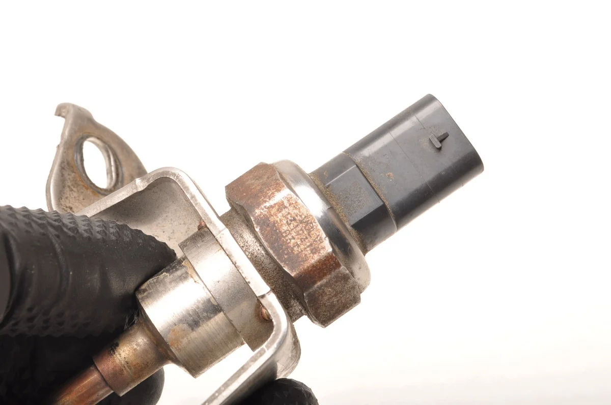Volvo XC60 V60 V40 Abgasdrucksensor 31319419 image 3