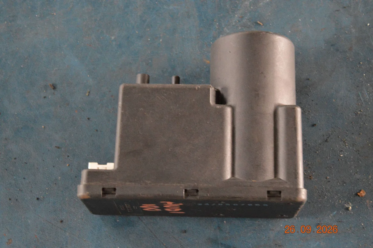 Central Locking Pump Audi 100 S4 C4 4A0862257A