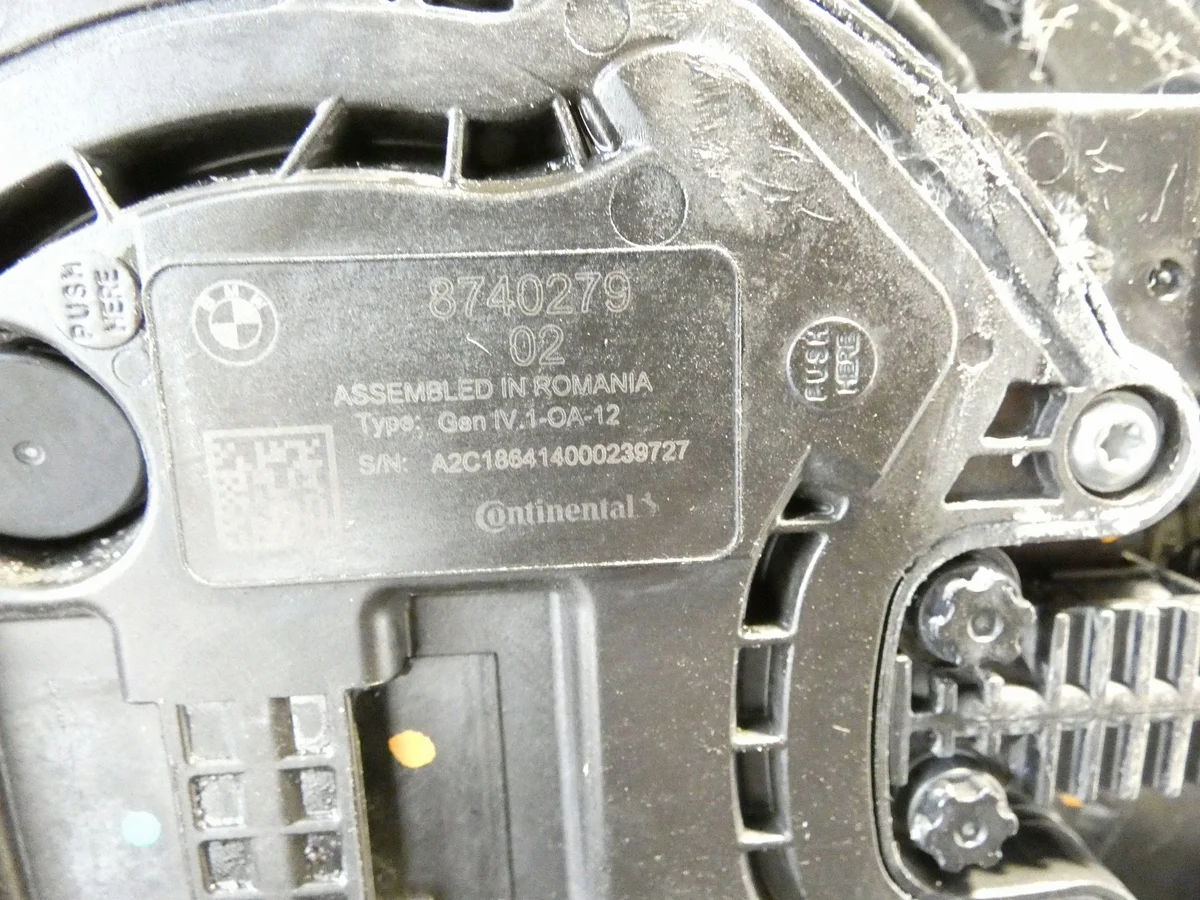AdBlue Pumpe BMW X5 G05 X6 G06 9488143 image 6