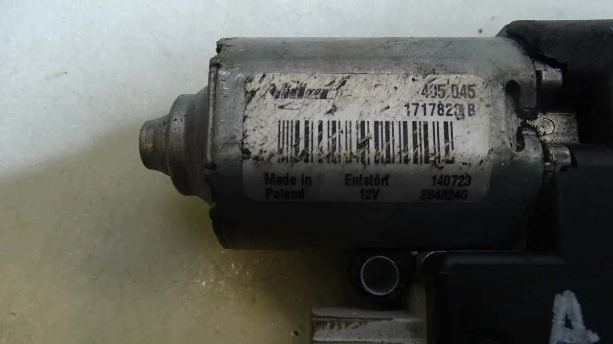 Moteur de toit ouvrant Audi A6 C7 4G9959591 image 5