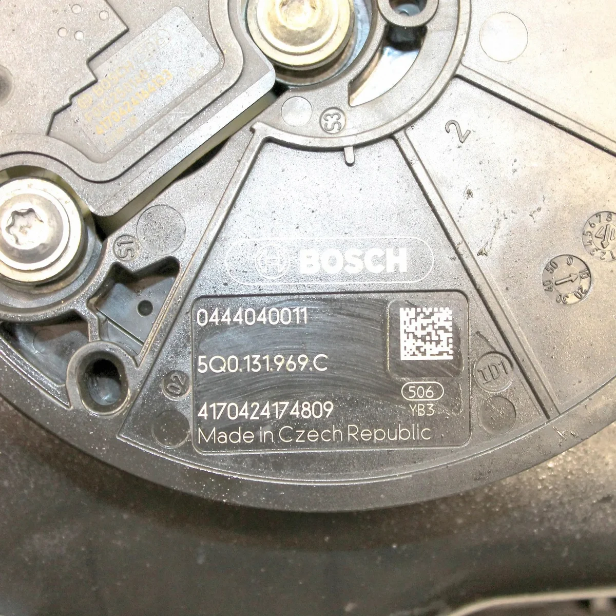 AdBlue Tank Pumpe 5Q0131969C gebraucht image 9