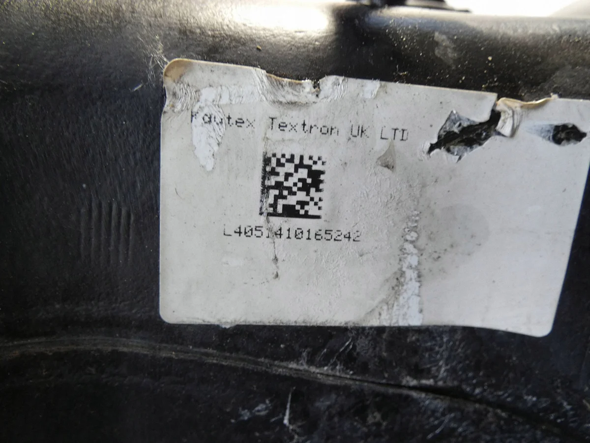 AdBlue Tank Land Rover Range Rover Sport L494 3.0d 5J228 AE image 3